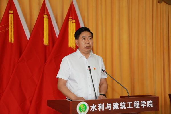 2e9fde193f0f41e6ba2f17ee7d49560f.jpg 毛友林1.jpg