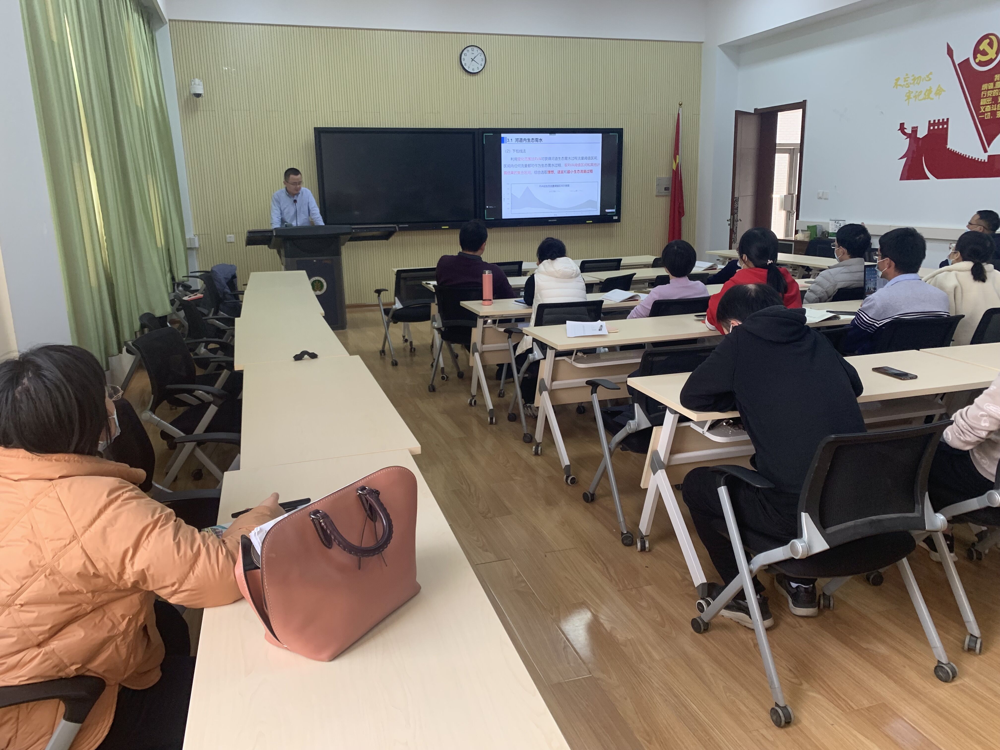 2a0b2a1cd7184796996f59464e86c6ca.jpg 2a0b2a1cd7184796996f59464e86c6ca.jpg