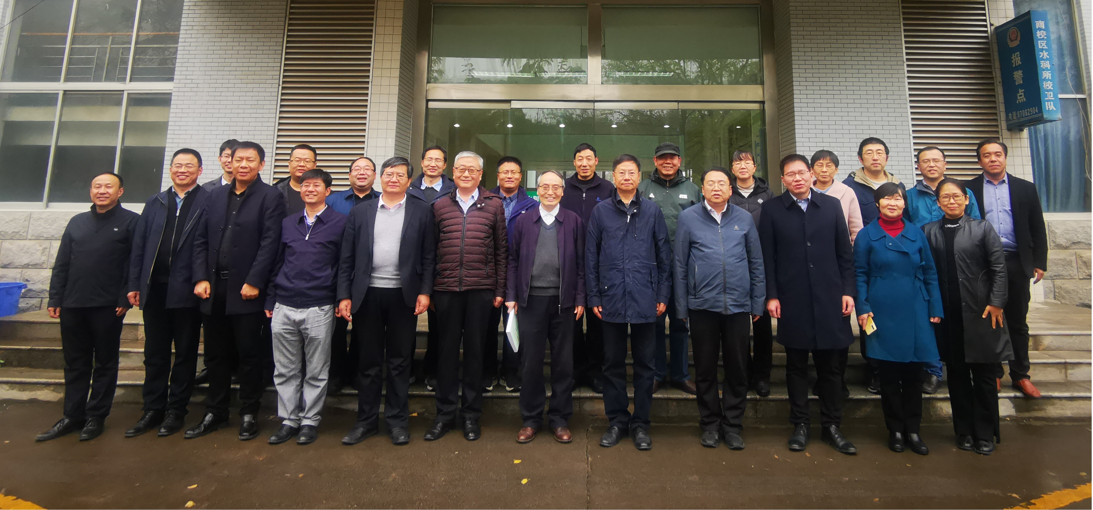 38fe11f59eb84287b7a838e323aa7684.jpg 38fe11f59eb84287b7a838e323aa7684.jpg