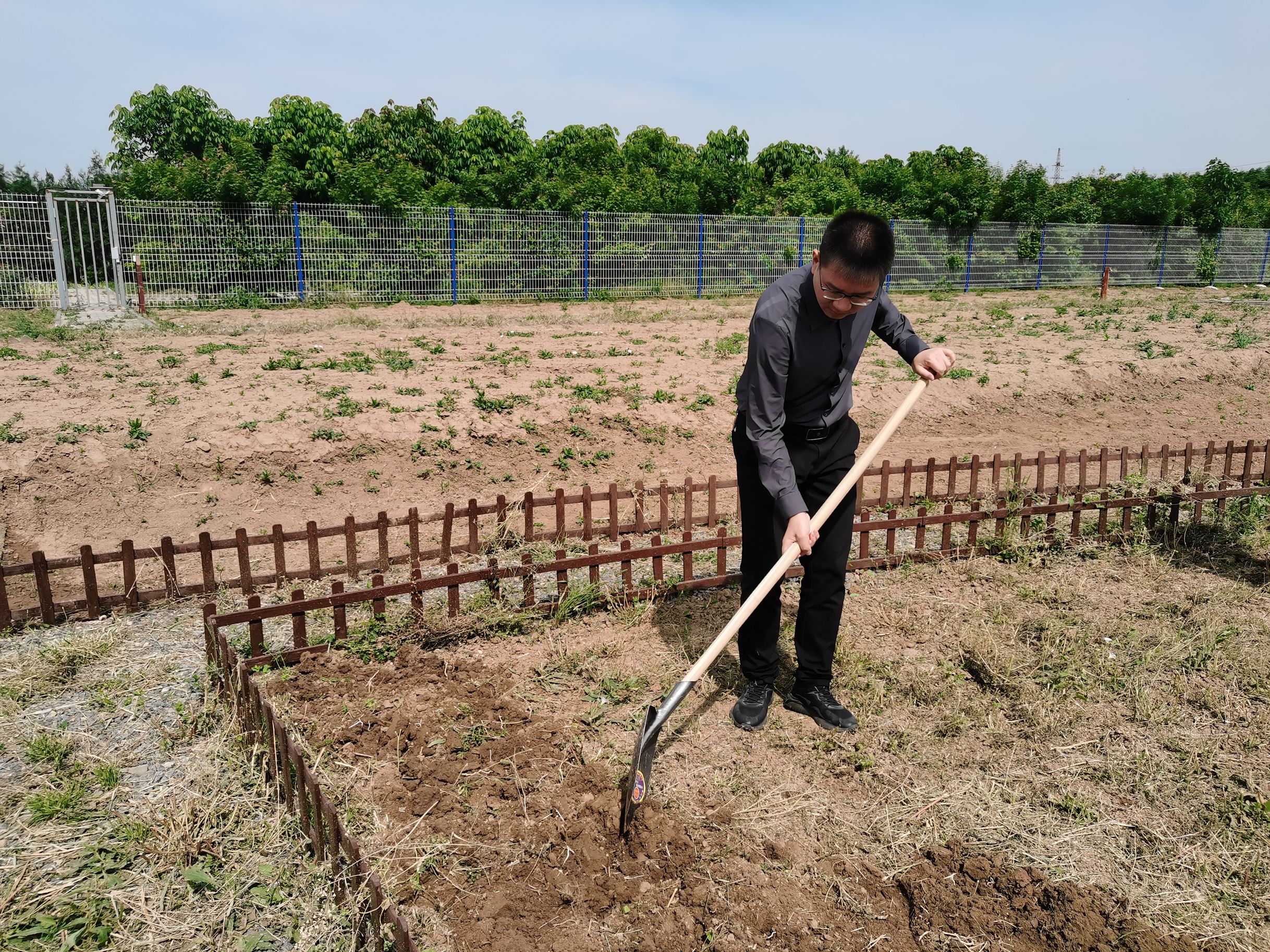 598abb0332a8411dbd18cb39994b9a50.png 598abb0332a8411dbd18cb39994b9a50.png