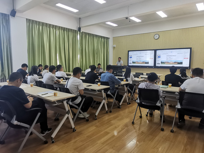 7d0409dbbde64cd9a15b76cc30d3ad5c.jpg 上善若水导师沙龙.jpg